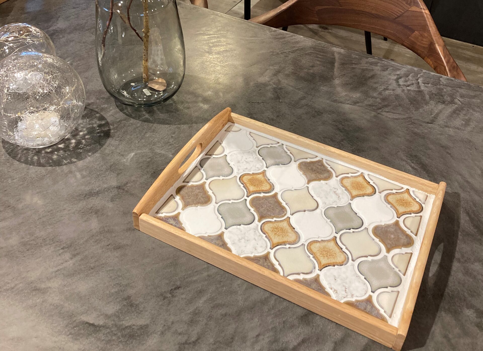 ハンドメイド♦️コラベルタイルのマルチトレー♦️ホワイトナチュラル