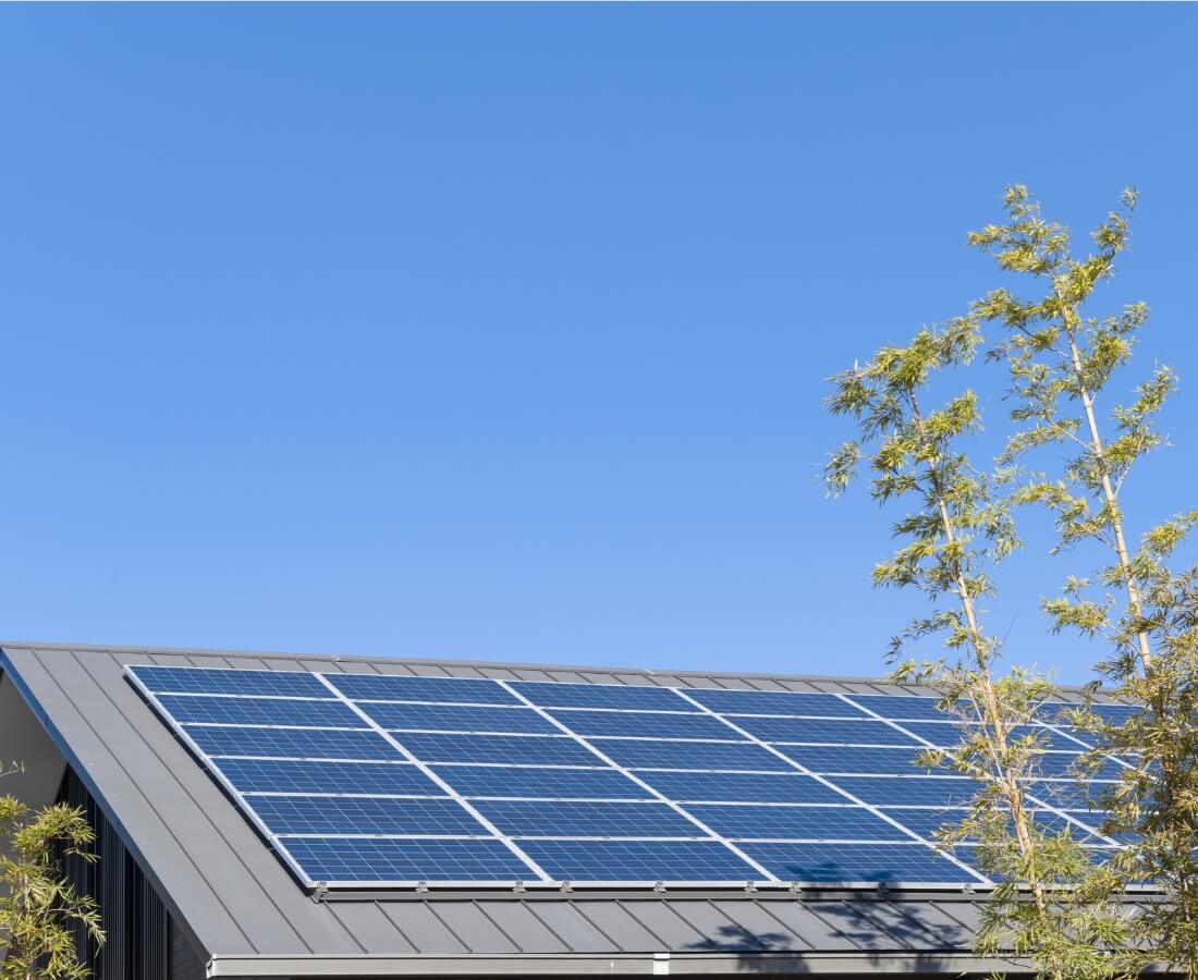 太陽光発電で電気をつくる