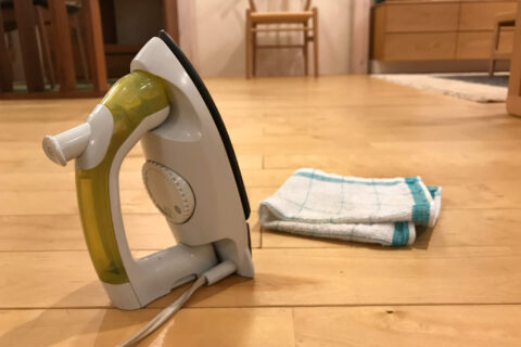 無垢材フローリングの凹みの修復方法