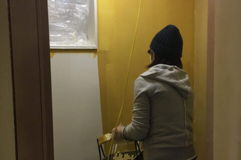 「平野の家」間もなく完成　お施主様によるセルフペイント