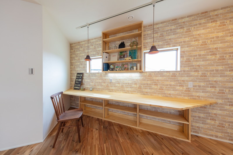 大阪狭山市、河内長野市、富田林市、堺市、和泉市でリビング学習スペース付きの住宅はリーフアーキテクチュア