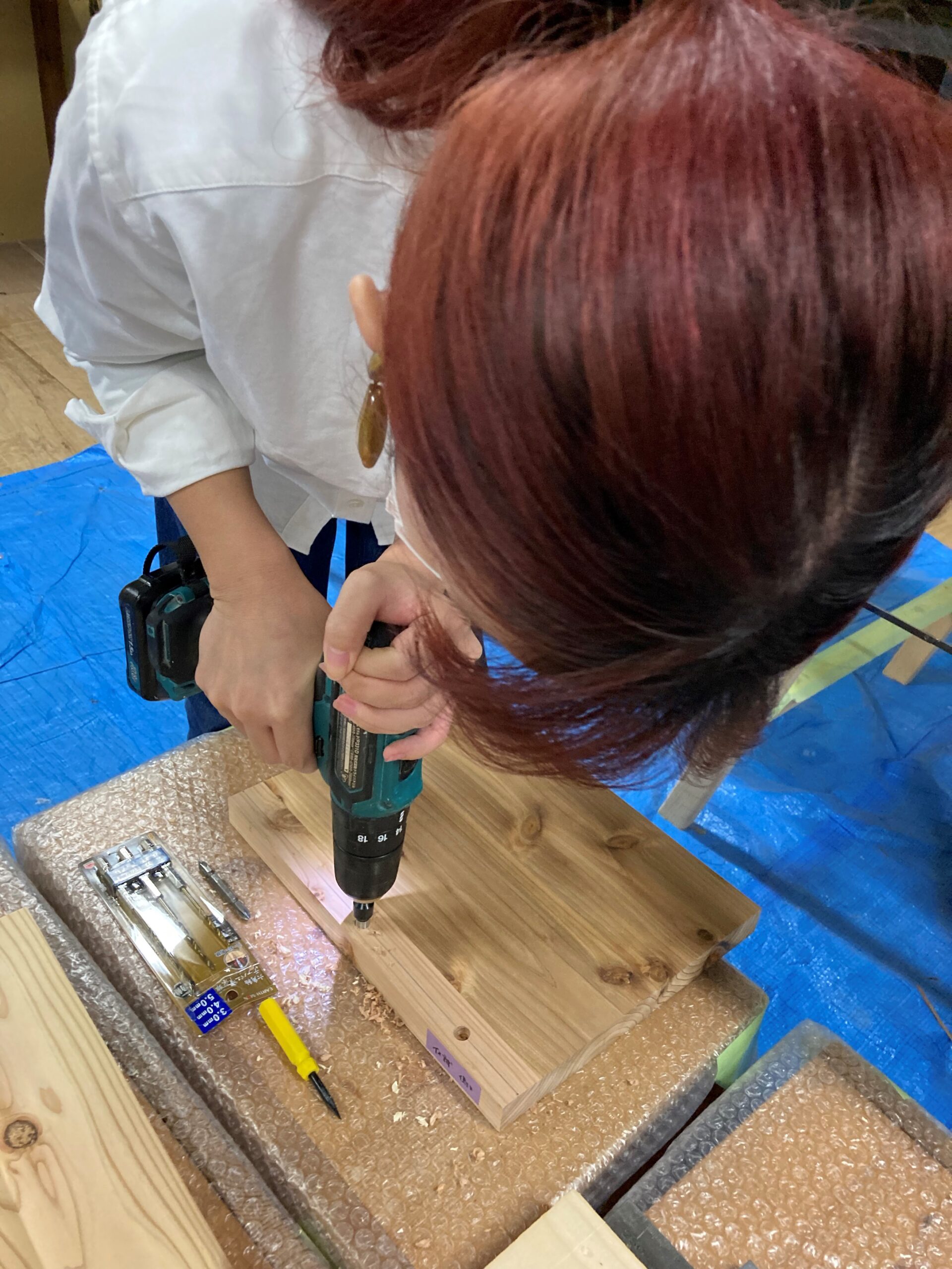 リーフアーキテクチャはお子様と木工体験を行っています。