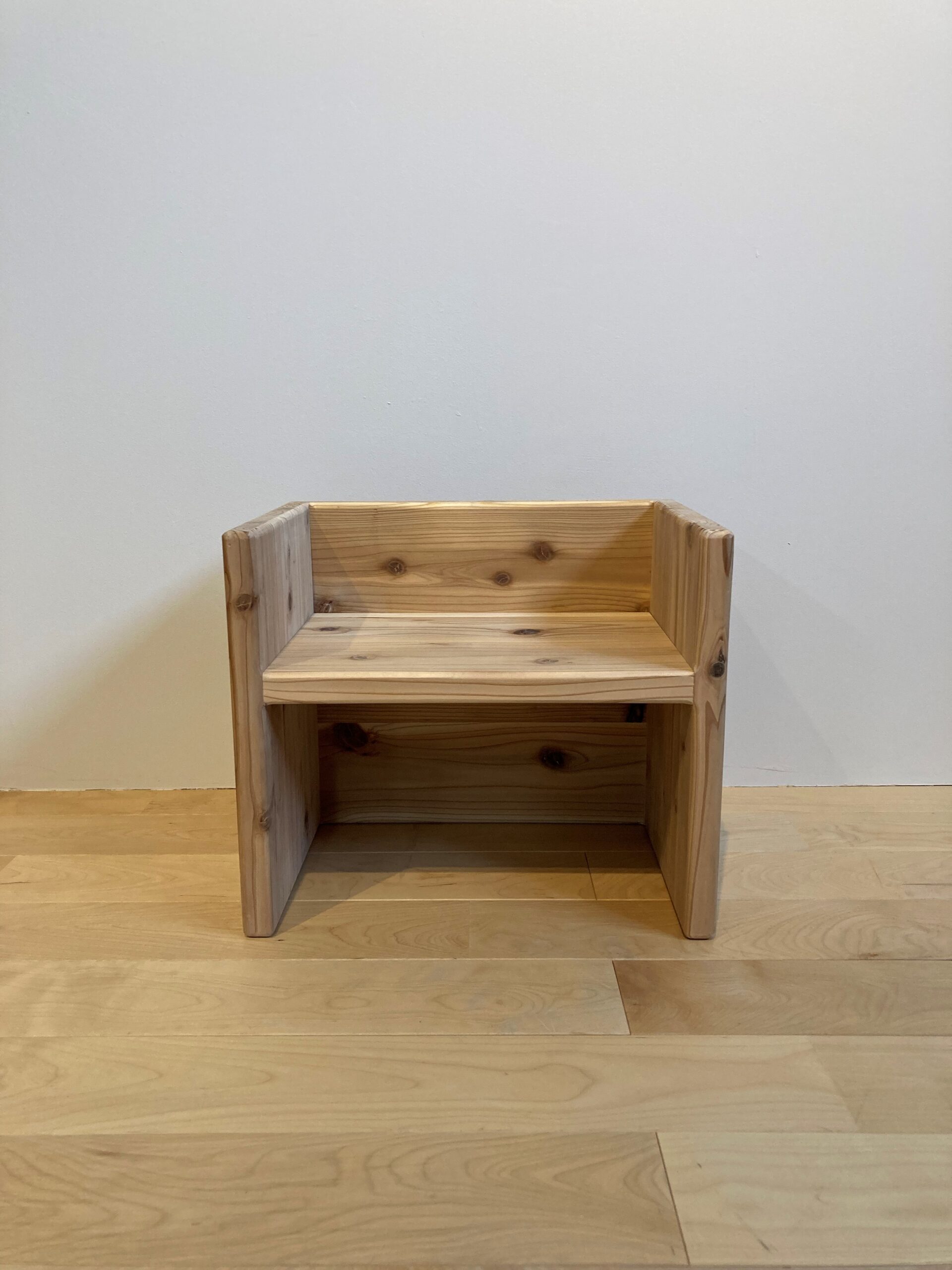 リーフアーキテクチャはお子様と木工体験のワークショップを行っています。