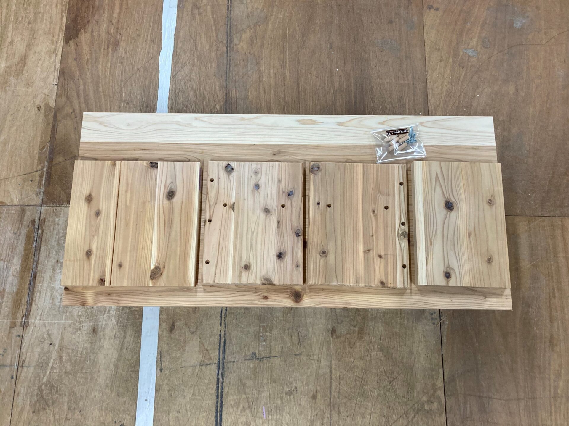 リーフアーキテクチャはお子様と木工体験のワークショップを行っています。