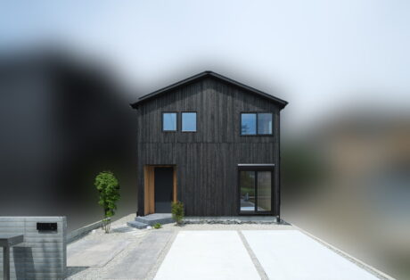 山を眺める家のイメージ