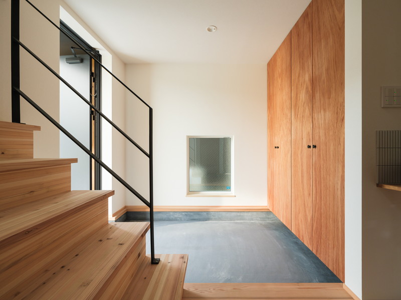 山を眺める家の写真5