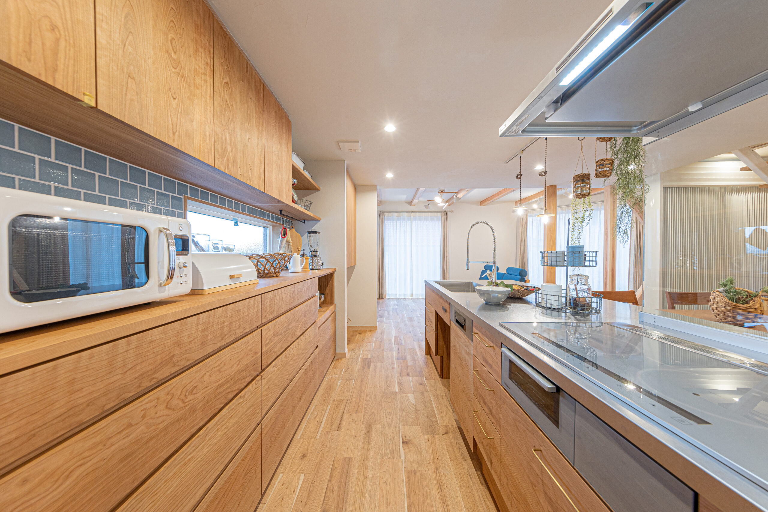 三角屋根の家の写真5