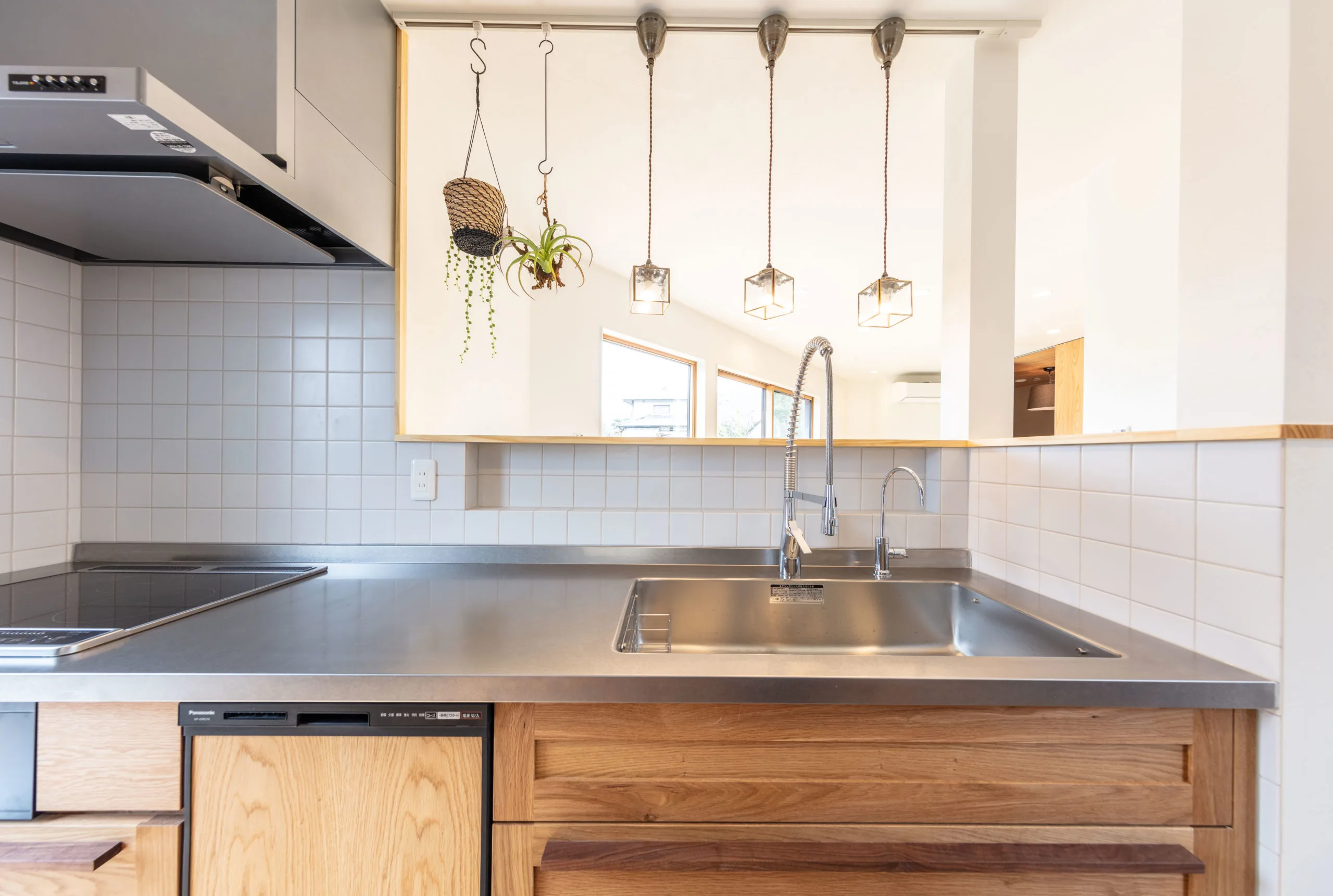 宝塚市の変形狭小地に建てたＺＥＨの家　の写真8