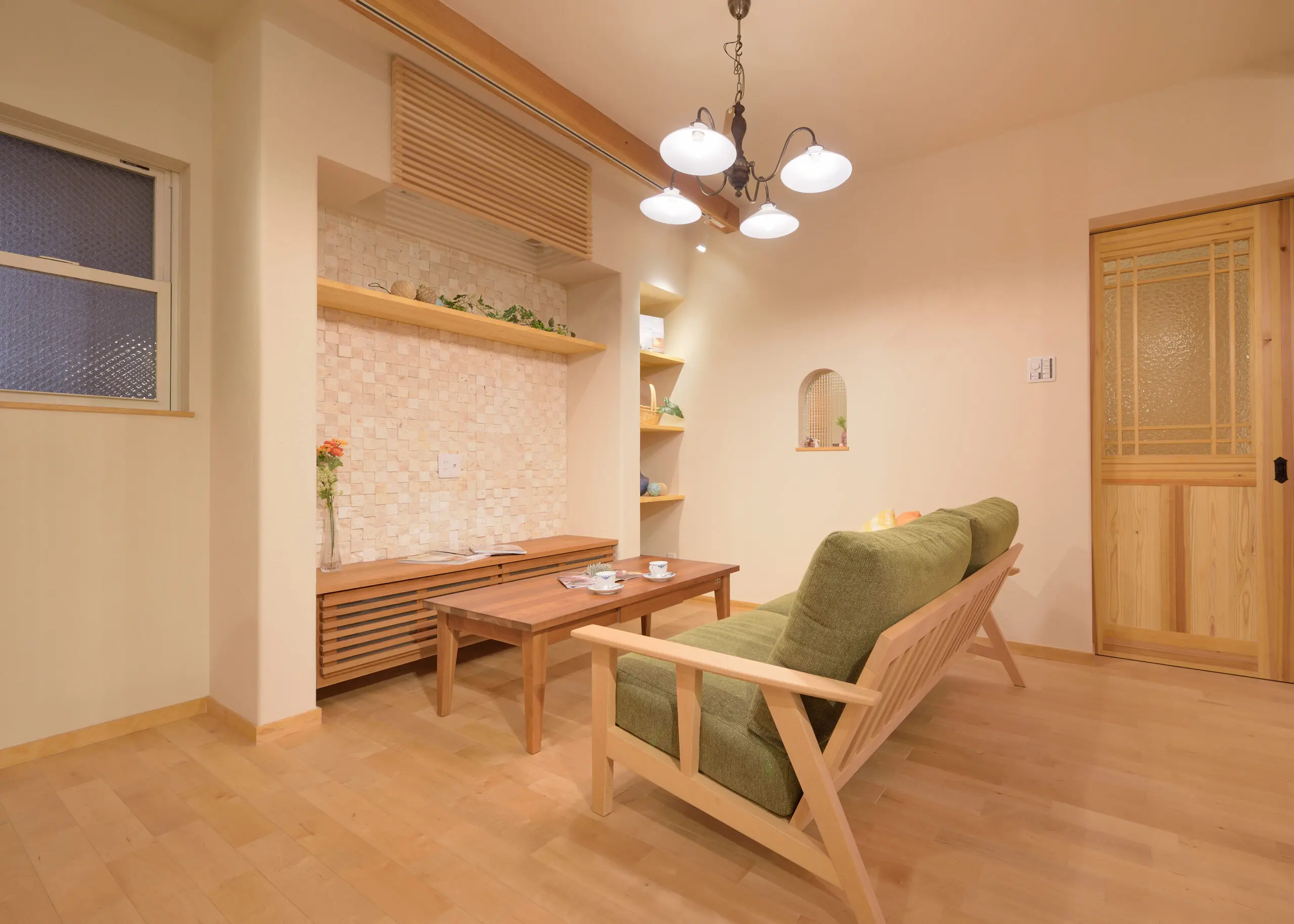 外で過ごしたくなるプライベートテラスのある家　の写真5