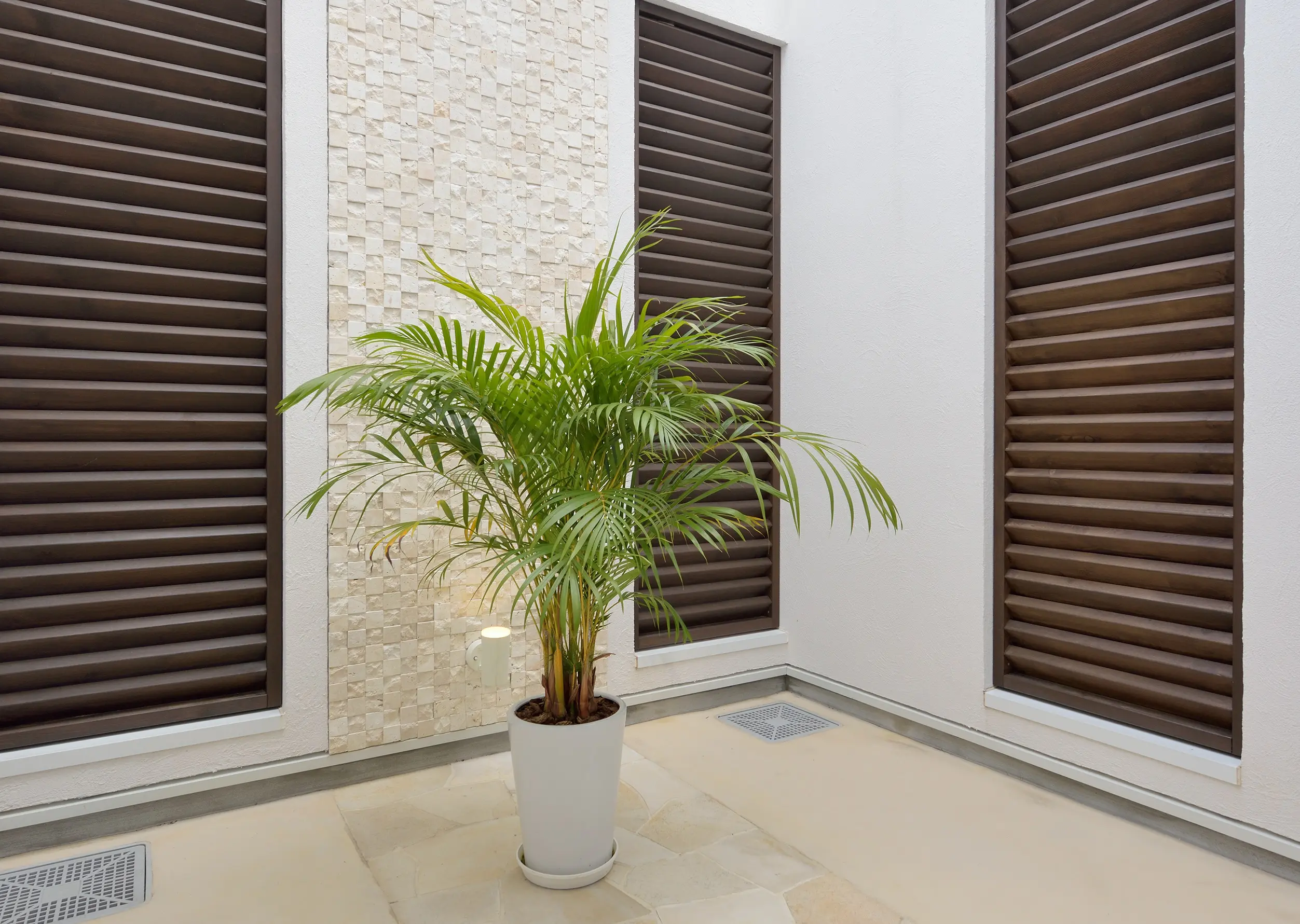 外で過ごしたくなるプライベートテラスのある家　の写真8