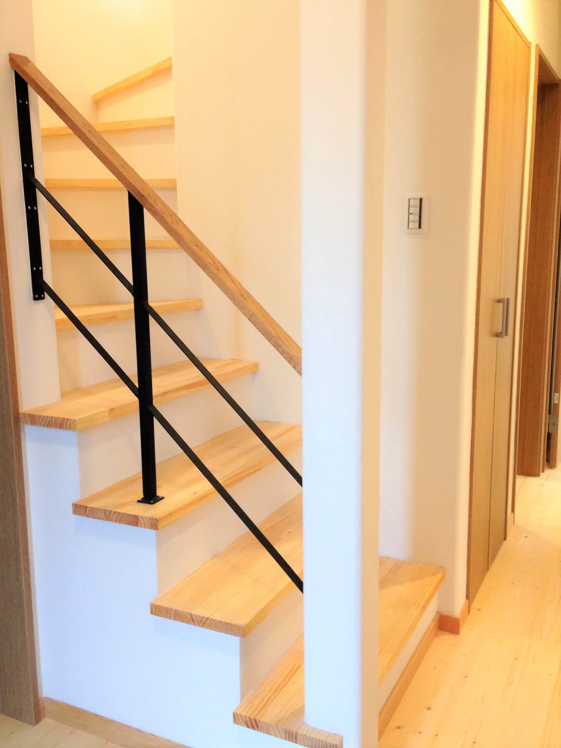 アイアンを散りばめた23坪のコンパクトな家の写真6