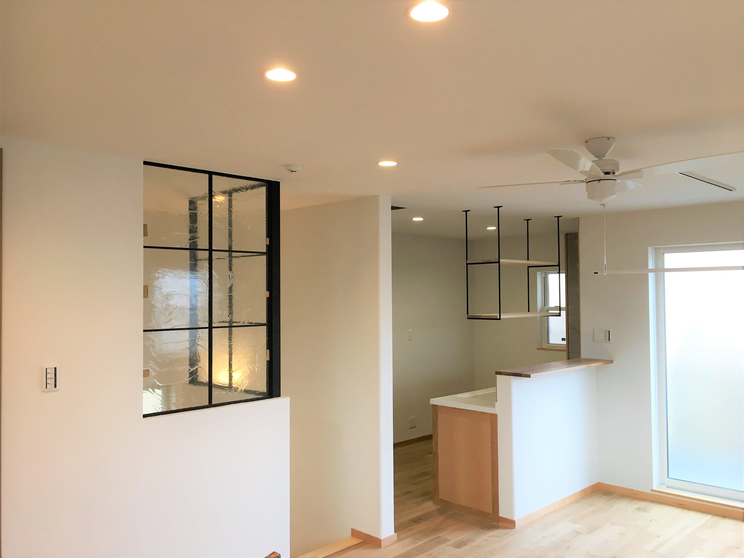 アイアンを散りばめた23坪のコンパクトな家の写真1