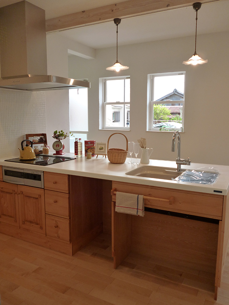 1階と2階でテイストの違う2世帯同居住宅の写真7